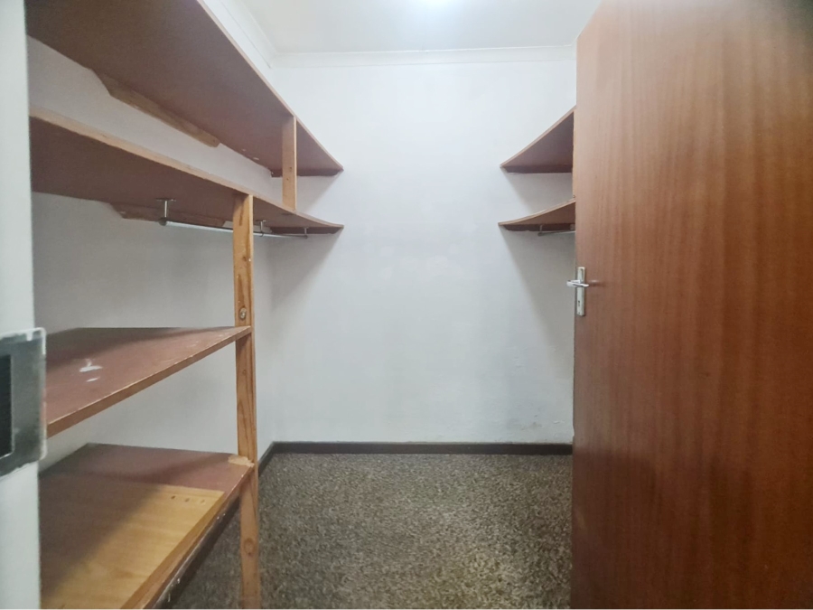 To Let 3 Bedroom Property for Rent in Ifafi North West